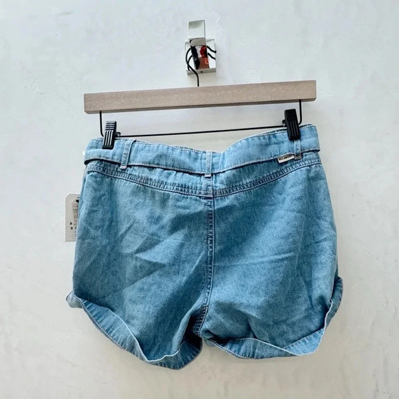 NWT Billabong || Girl’s Chambray Denim Shorts Sz. 12 - Picture 3 of 12